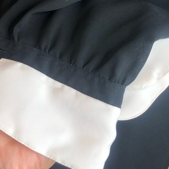 VTG Ms Chause black front pleated sheer collar - Picture 9 of 12